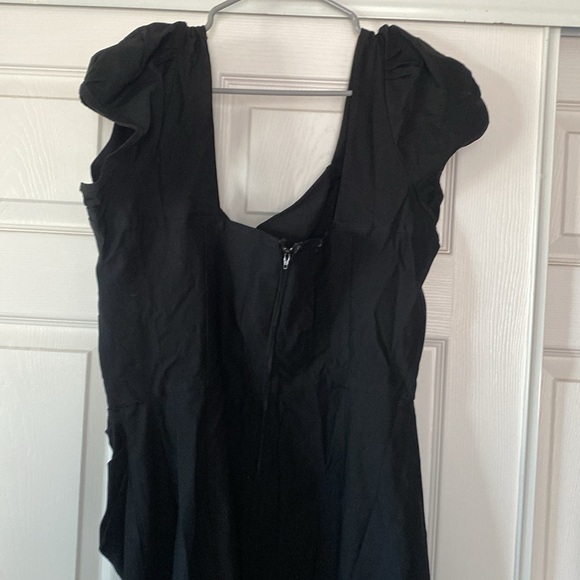 EUC black wiggle dress - Picture 4 of 5